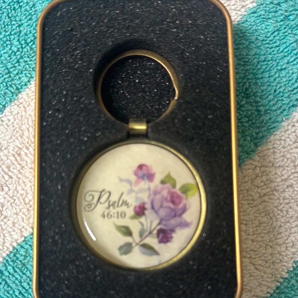 Floral Phone Ring Holder with Purple Rose Design